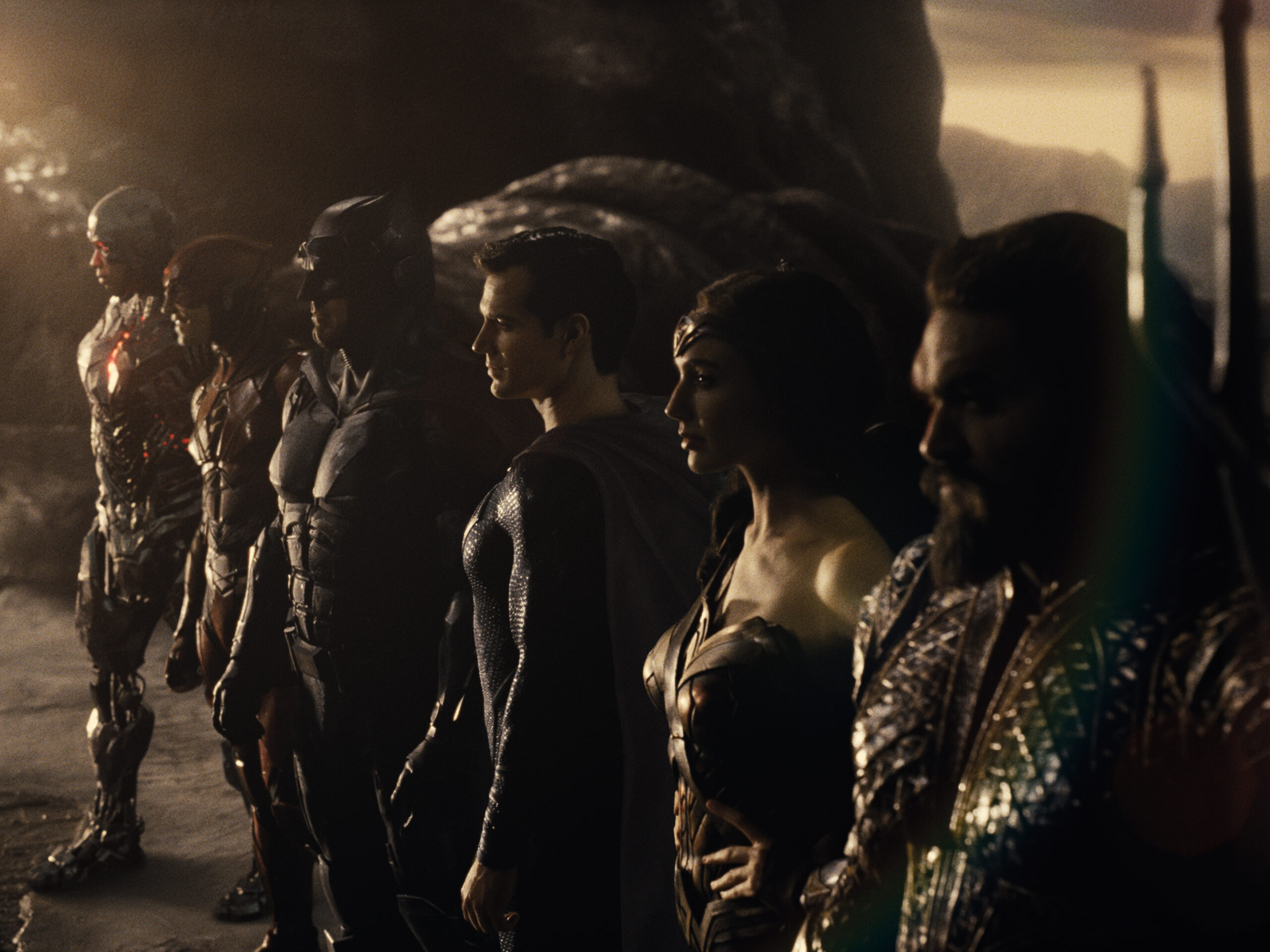 FILM REVIEW: ZACK SNYDER’S JUSTICE LEAGUE